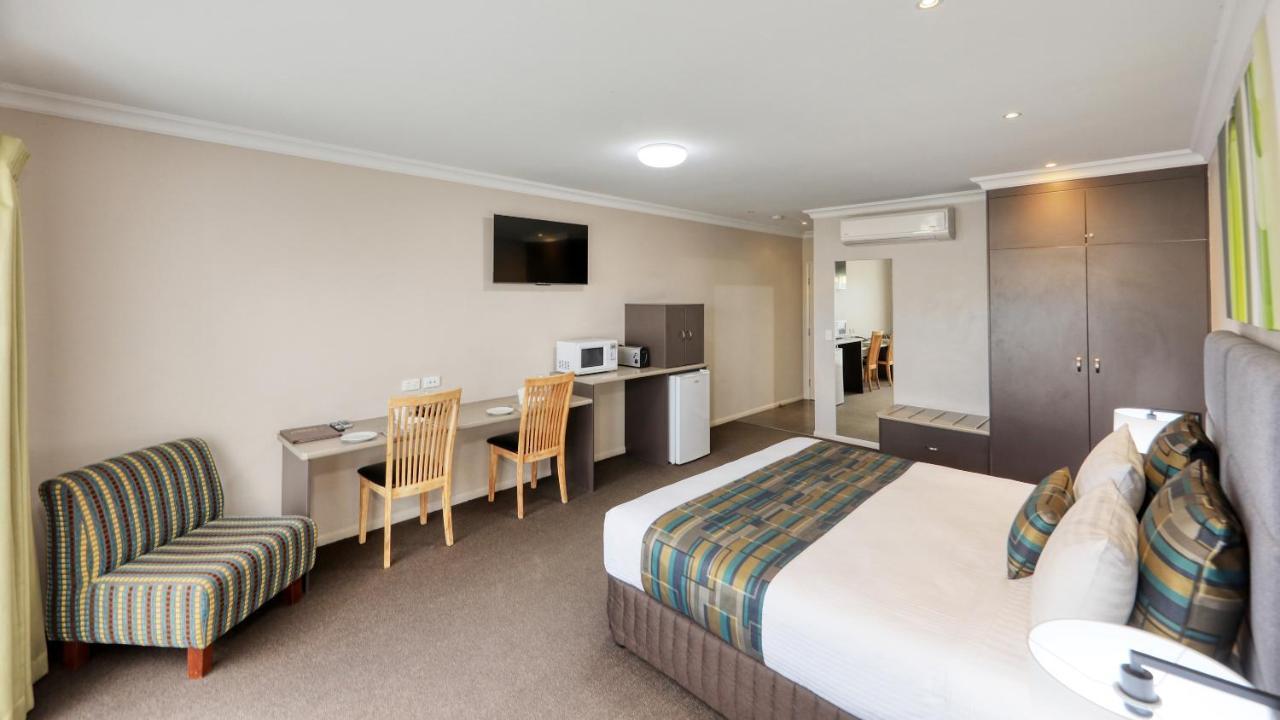 Drovers Motor Inn Dalby Ngoại thất bức ảnh