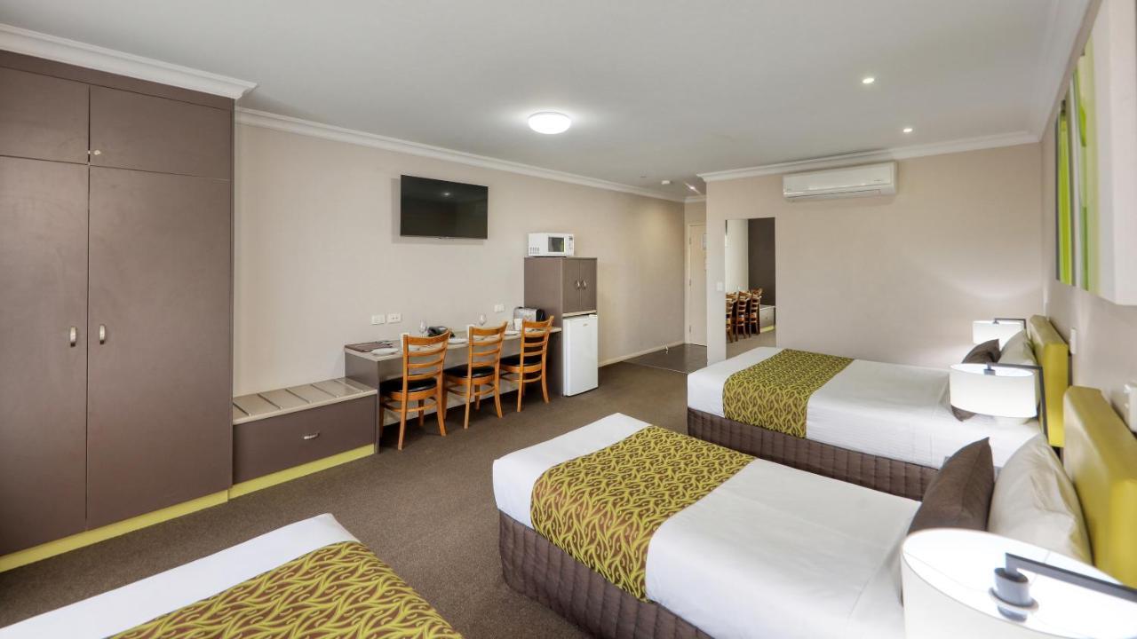 Drovers Motor Inn Dalby Ngoại thất bức ảnh